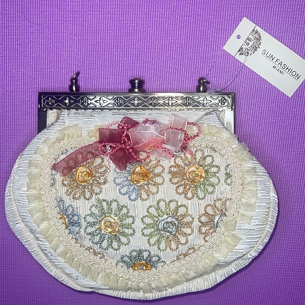 NWT Sun fashion Miami Floral Clutch